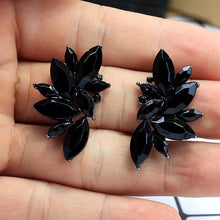 Load image into Gallery viewer, Diamond Earrings