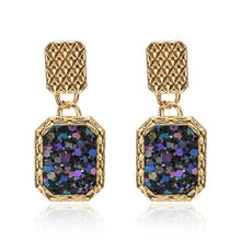 Load image into Gallery viewer, Geometric statement earring