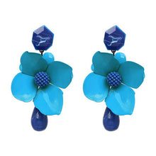 Load image into Gallery viewer, Big Flower Earring